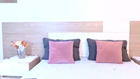 Sherry online show from March 8, 2:15 am