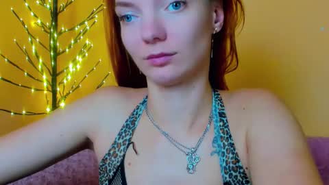 Alexis online show from December 13, 9:21 pm