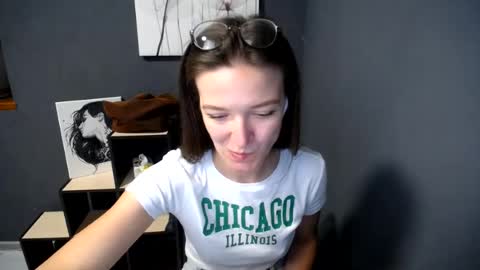 Jesica online show from July 4, 7:56 am