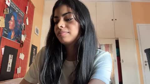 Karin online show from May 7, 11:28 am