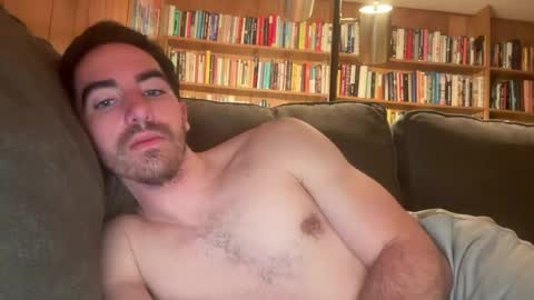 shirtlesshunk15 online show from June 14, 2:46 am