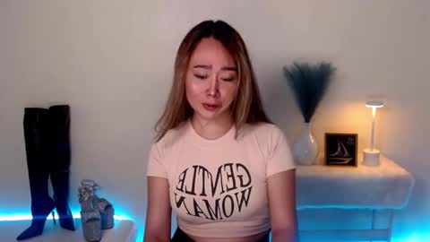 WET AND WILD YHANNA online show from September 21, 2:04 am