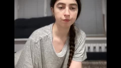 shizukuhunter online show from November 26, 8:05 pm