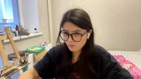 Marie online show from June 30, 2:27 pm