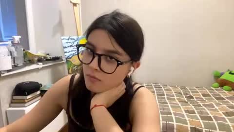 Marie online show from July 28, 4:39 pm