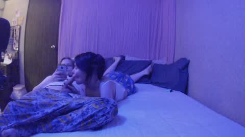 Short Cakes online show from December 15, 7:24 am