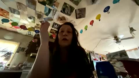 shorty920505 online show from June 1, 11:39 pm