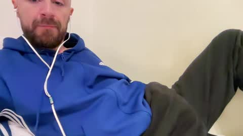 show_jizzness online show from February 25, 9:04 pm