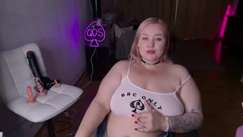 Mimi   online show from April 30, 4:56 pm