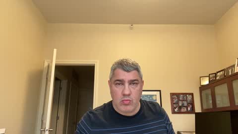 Chicago Guy online show from March 4, 8:49 pm