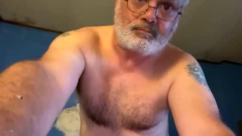 shurd7 online show from May 18, 11:44 pm