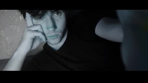 Snapshot of shy_matthew chatting on October 31, 2:12 am Matthew online show from October 31, 2:12 am