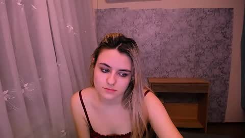 shy_sabrina_ online show from February 25, 4:14 am