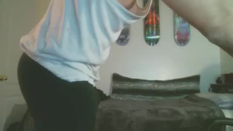 shyboyhugecum2020 online show from November 30, 6:09 am