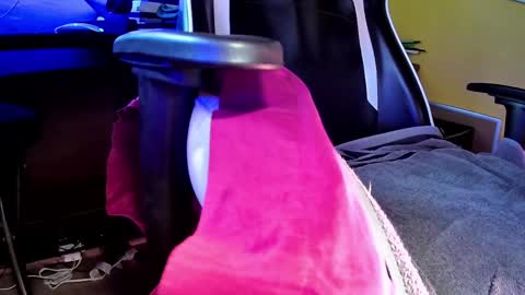 Klark Bent online show from November 23, 8:29 pm