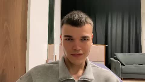 Cut Twunk Boy online show from June 22, 9:44 pm