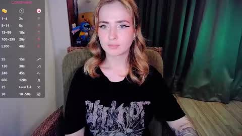 Effie online show from December 18, 3:18 pm