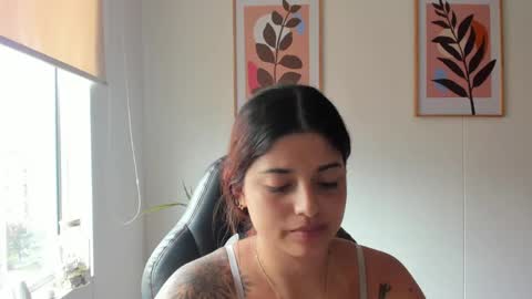 shylittlebunny online show from May 5, 3:29 pm