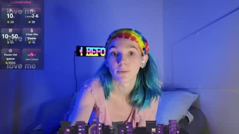 Hippie online show from June 4, 3:51 pm