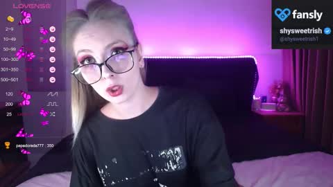 shysweetrish online show from November 14, 2:36 am