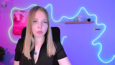 sia_moon1 online show from May 22, 10:00 am