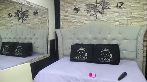 Snapshot of siacavad_sex chatting on October 30, 3:45 pm Alicia online show from October 30, 3:45 pm