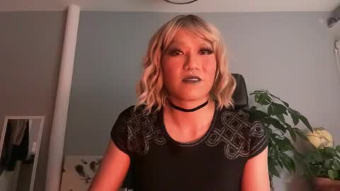 Sienna online show from January 18, 7:49 am