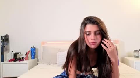 Sienna online show from January 11, 2:50 am