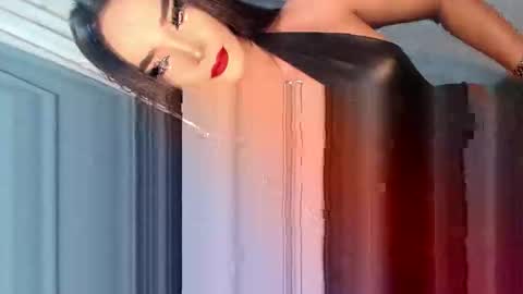 Sierrafina online show from May 3, 6:19 am