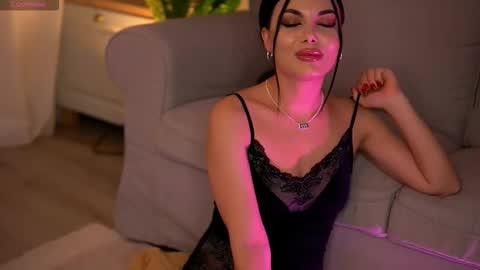 Maria online show from November 18, 11:02 am