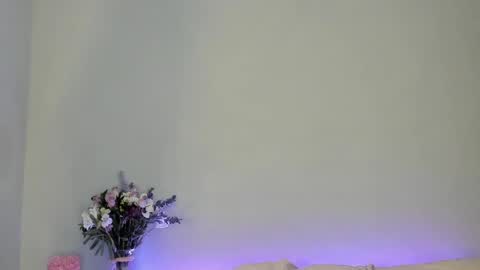 siirena online show from May 12, 3:54 pm