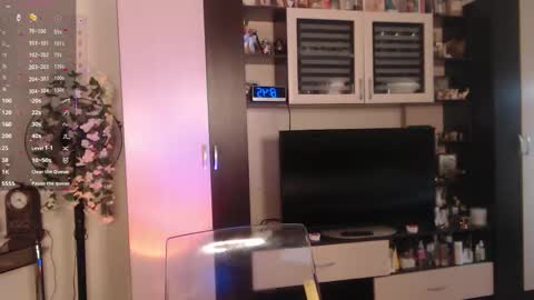 Snapshot of silenaa_sloussen chatting on October 22, 5:43 am silenaa_sloussen online show from October 22, 5:43 am