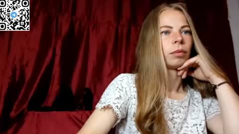 JULIANA online show from June 17, 8:03 pm