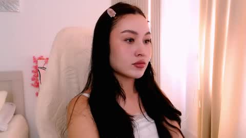 silk_ann online show from April 29, 8:30 am