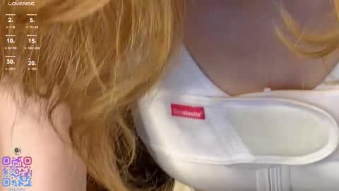 Call me Mia online show from November 18, 3:26 pm