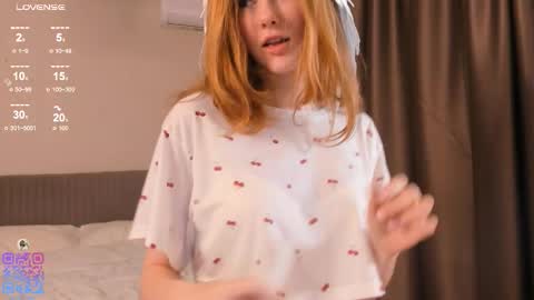 Call me Mia online show from November 29, 12:24 pm