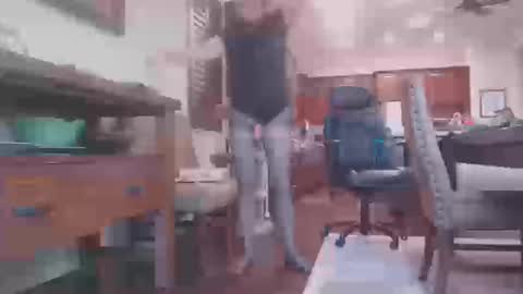 Snapshot of silkylvr chatting on October 10, 2:56 pm Silkylvr Crossdresser online show from October 10, 2:56 pm