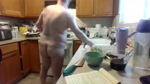 Snapshot of silverdragon70 chatting on October 30, 7:47 pm silverdragon70 online show from October 30, 7:47 pm