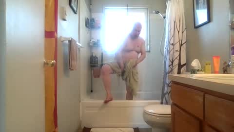 Snapshot of silverdragon70 chatting on September 18, 7:40 pm silverdragon70 online show from September 18, 7:40 pm