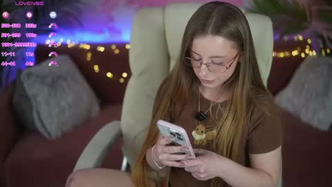  Kristina Kris  online show from April 29, 5:30 pm