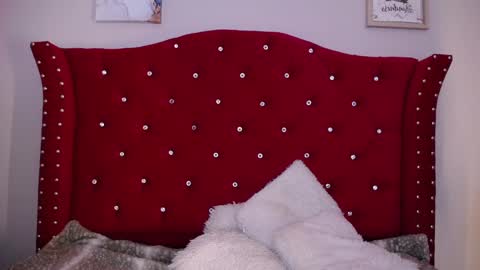 silvia_ls online show from February 24, 9:41 pm