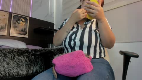 silvia online show from January 21, 2:26 pm