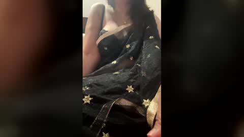 Simran online show from May 2, 7:19 pm