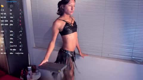 simon_durand online show from October 27, 4:45 am