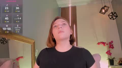 simonastar_ online show from March 10, 1:04 pm