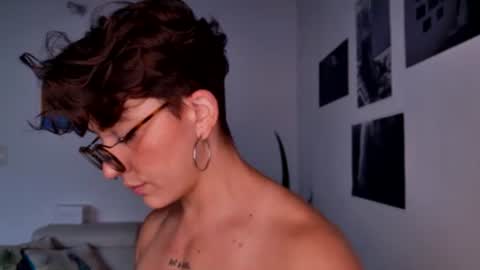 Sim. online show from October 31, 11:54 am