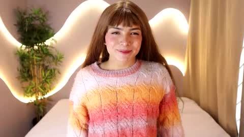 simone_sky online show from March 16, 12:42 pm