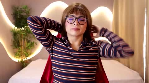 simone_sky online show from March 19, 12:54 pm