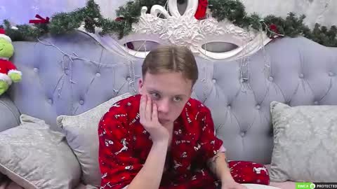 Simon online show from January 10, 6:02 pm