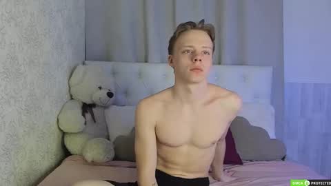 Simon online show from March 11, 8:28 am